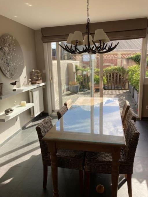 Agreable Et Spacieuse Maison Centre Ville Saint-Omer Luaran gambar