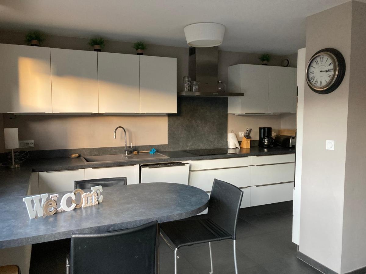 Agreable Et Spacieuse Maison Centre Ville Saint-Omer Luaran gambar